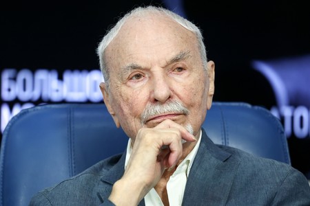 Известный российский дирижер попал в больницу с гипертоническим кризом