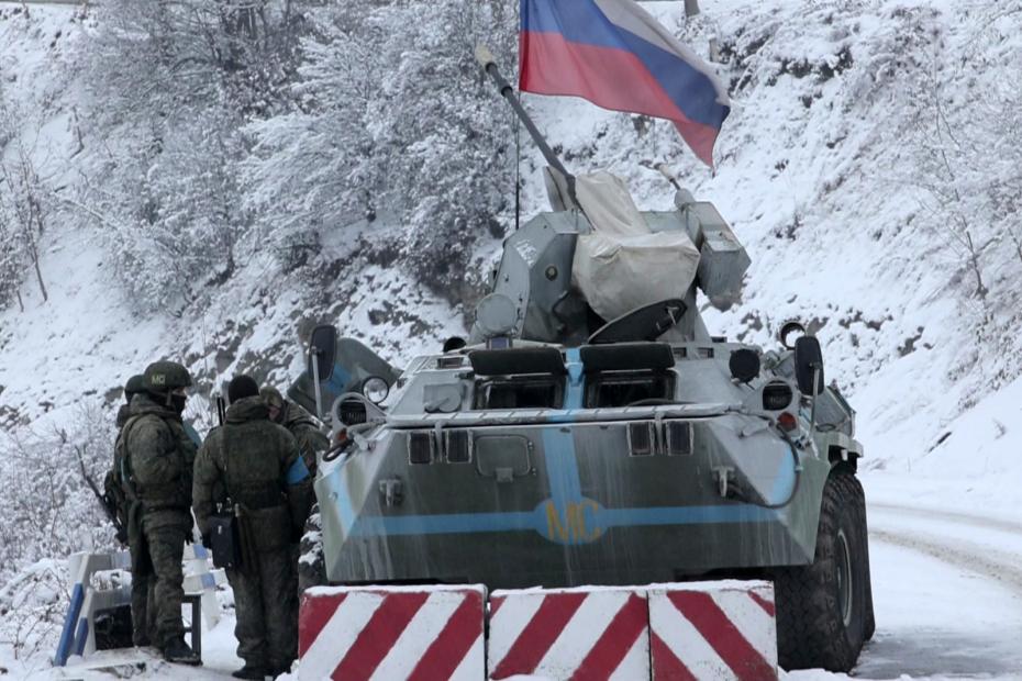 Военнослужащие российского миротворческого контингента в Лачинском коридоре