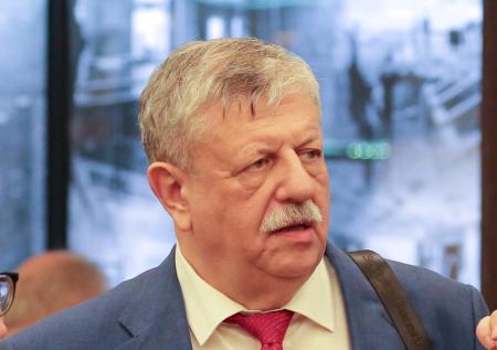 Ведущего Михаила Борисова ввели в медикаментозную кому