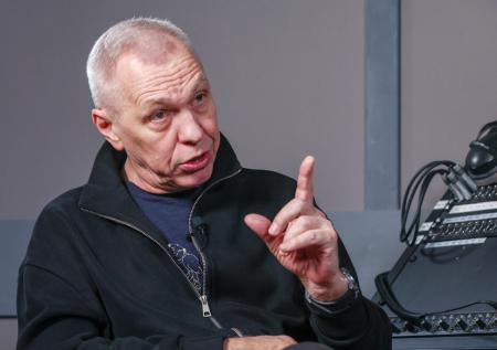 «Должны приходить новые люди»: Скляр о переменах в политике и культуре