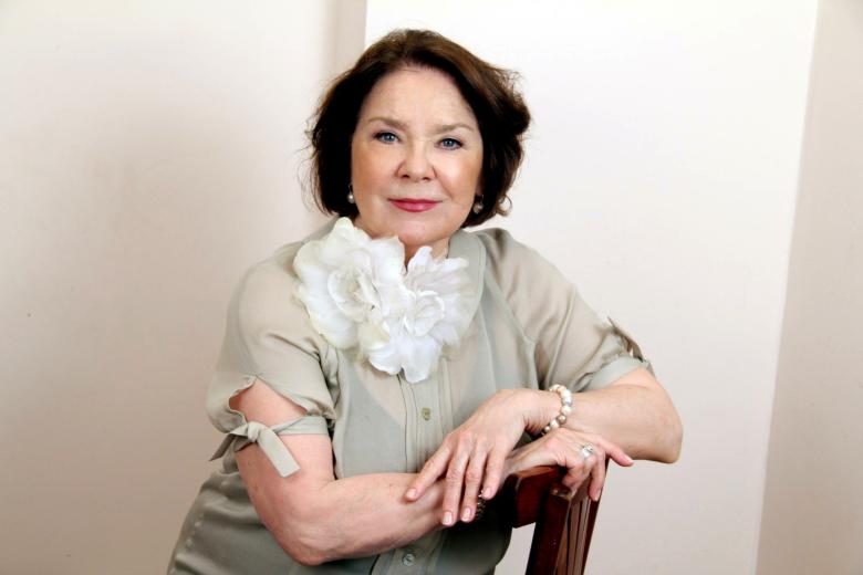 Лариса Голубкина