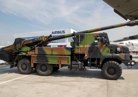 Минобороны Дании передаст Украине гаубицы Caesar