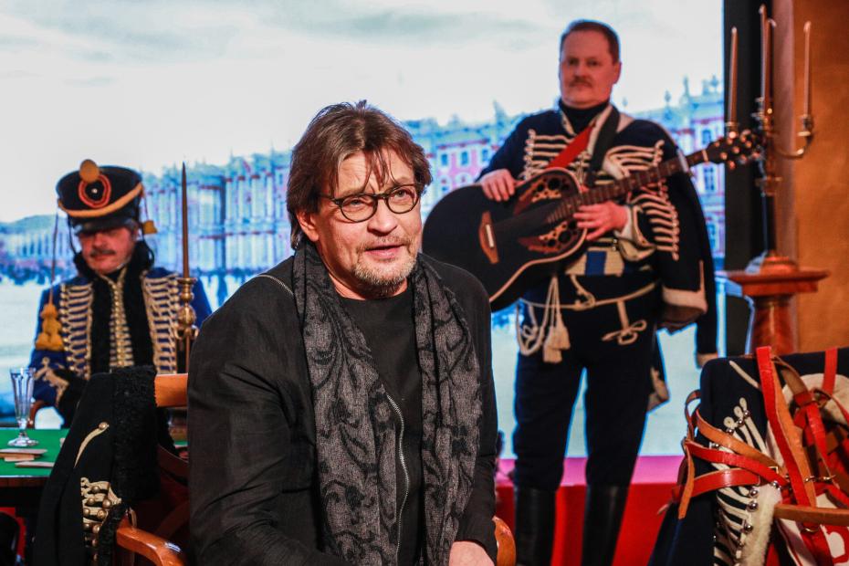 Александр Домогаров