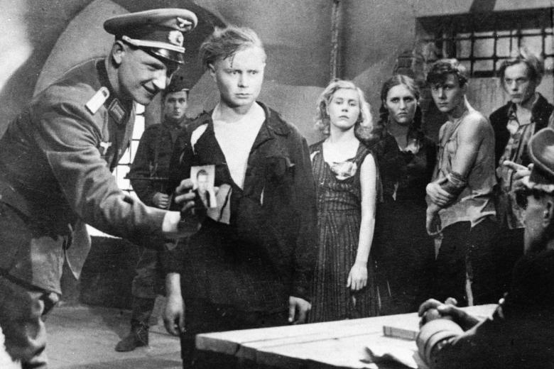Кадр из фильма «Молодая гвардия». Режиссер Сергей Герасимов. 1948 год