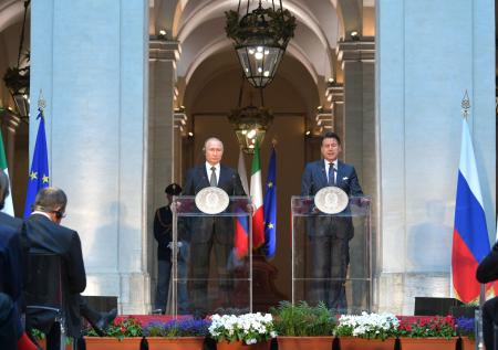 Путин: Россия готова всячески содействовать проведению Олимпиады-2026