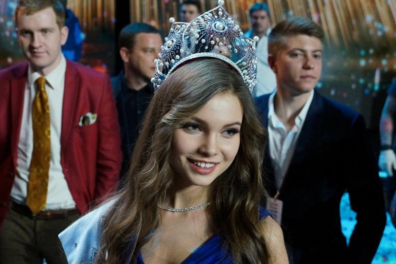 Победительница конкурса «Мисс Россия — 2018» Юлия Полячихина 