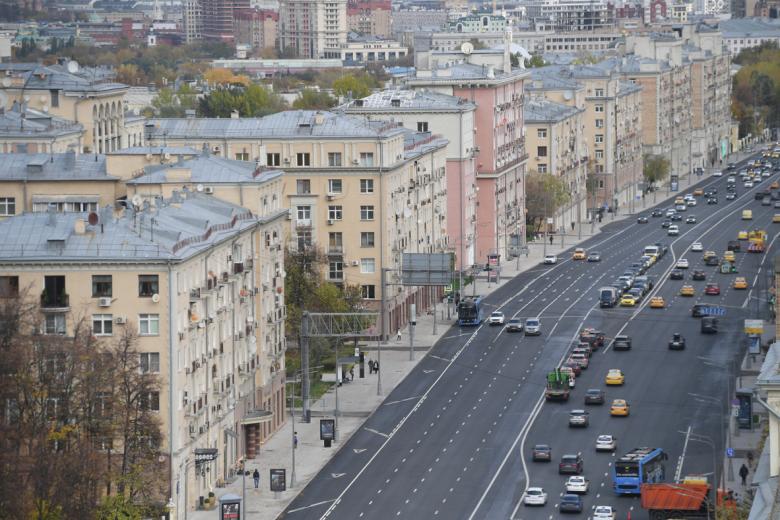 Вид на Ленинский проспект