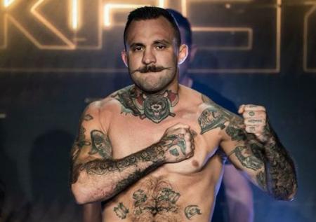 Ричман победил Кокрейна, сломав ему нос на турнире BKFC