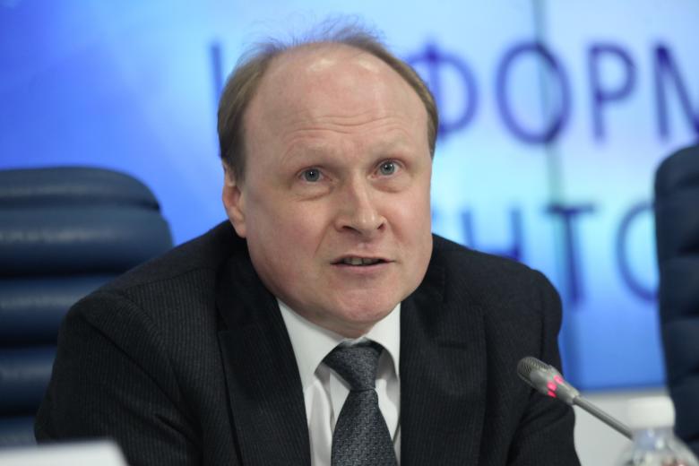 Владимир Толстой