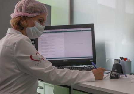 Биолог назвала группы крови, более уязвимые перед COVID-19