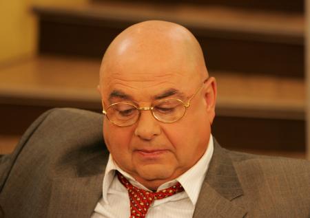 Актёр Долинский призвал семью погибшего водителя не убивать Ефремова