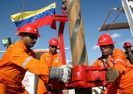 Венесуэла отказалась поставлять нефть в Европу в обмен на списание долга