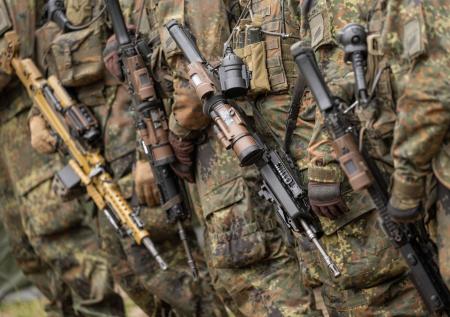 Военный эксперт предрек открытое вступление НАТО в конфликт на Украине
