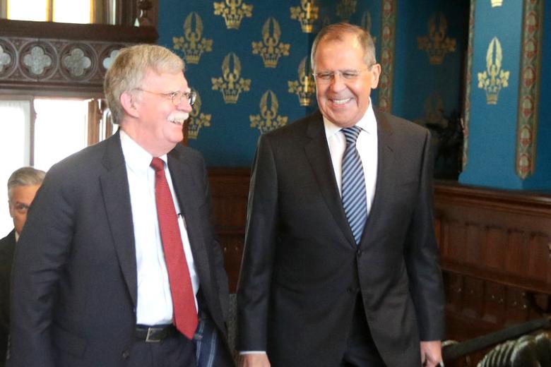 Советник президента США по национальной безопасности Джон Болтон и глава МИД РФ Сергей Лавров