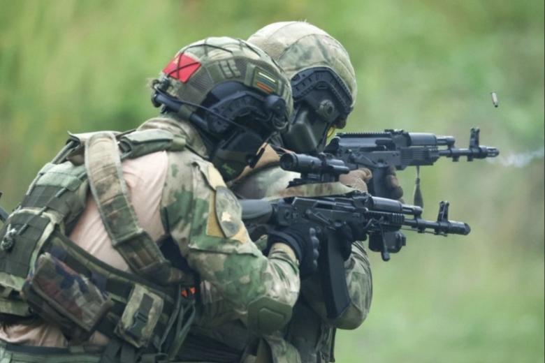 Военнослужащие ВС РФ