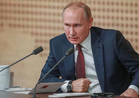 Путин распорядился помочь властям Екатеринбурга подготовить Универсиаду