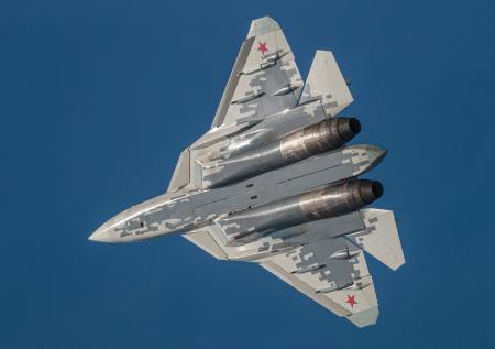 Зачем Россия ускорила производство Су-57: чем он превосходит F-16 армии США