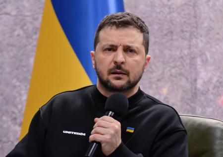 Политолог раскрыл два приказа Зеленского после решения Путина о перемирии
