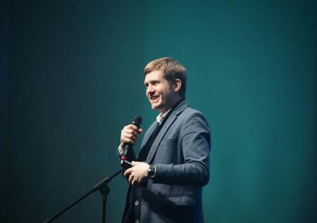 «Тоска скребется»: Корчевников объяснил, зачем он ездит в зону СВО 