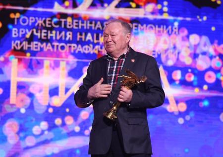 «Пенсии хватает только на оплату ЖКХ»: как сейчас живет актер Юрий Кузнецов