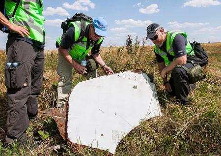Премьер Малайзии: MH17 был умышленно сбит ракетой