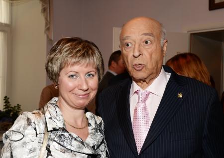 Вдова Этуша рассказала о переписке с Мирей Матьё