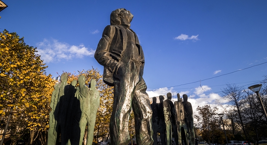 Скульптура Иосифа Бродского, Москва