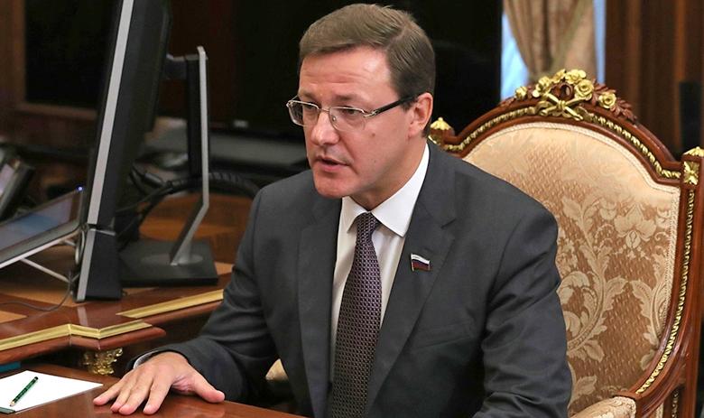 Дмитрий Азаров