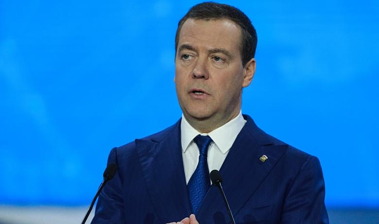 Дмитрий Медведев