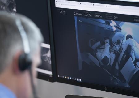 Полёт частного корабля Crew Dragon назван миссией десятилетия