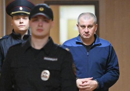 Осужденный экс-генерал Шамарин попросился на СВО простым солдатом