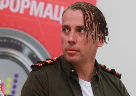 «Проплачен мальчонка»: актер Никоненко раскрыл, кто спонсирует Галкина