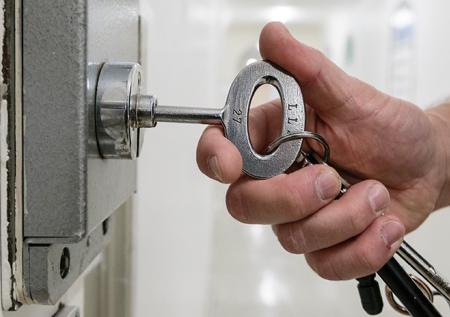Сына сити-менеджера Чебоксар отправили под домашний арест