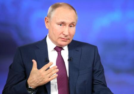 Путин: не обращал внимания на вбросы о «российском вторжении» на Украину