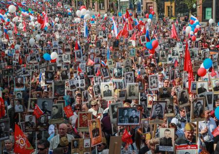 Жителю Перми вынесли приговор за фото Власова в «Бессмертном полку»