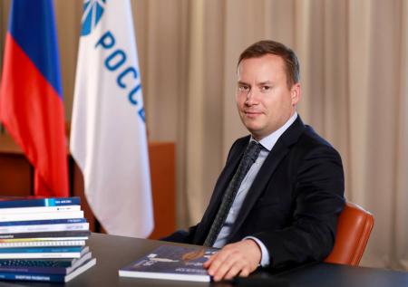 Замглавы «Россетей» перешёл в Минэнерго