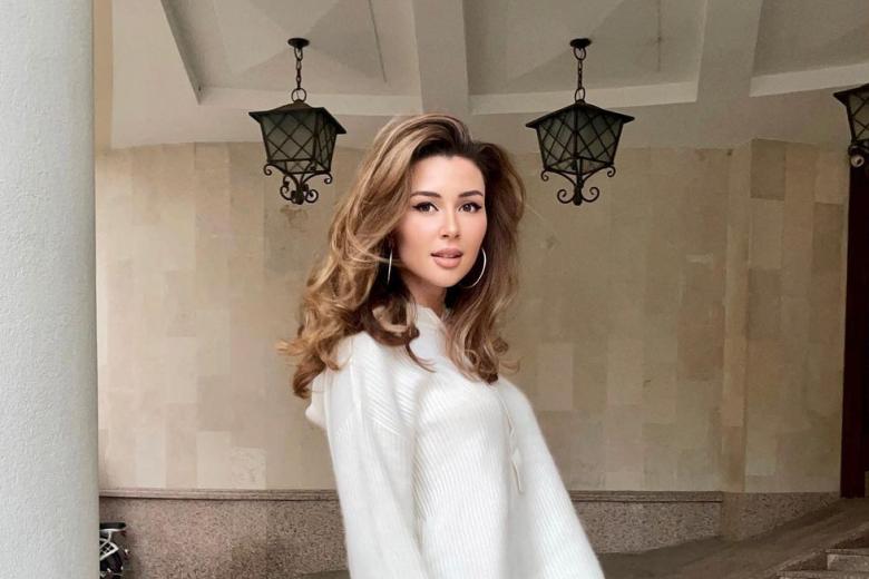 Анна Заворотнюк