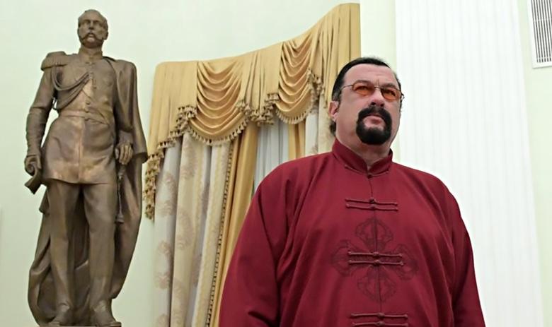 Стивен Сигал