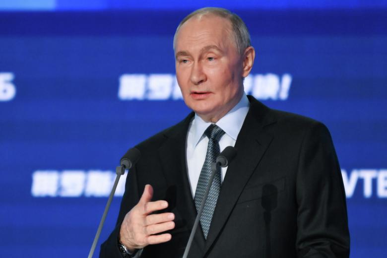 Президент Владимир Путин