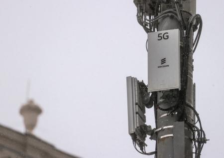 Эксперт раскрыл появление мифа о смертельной опасности 5G