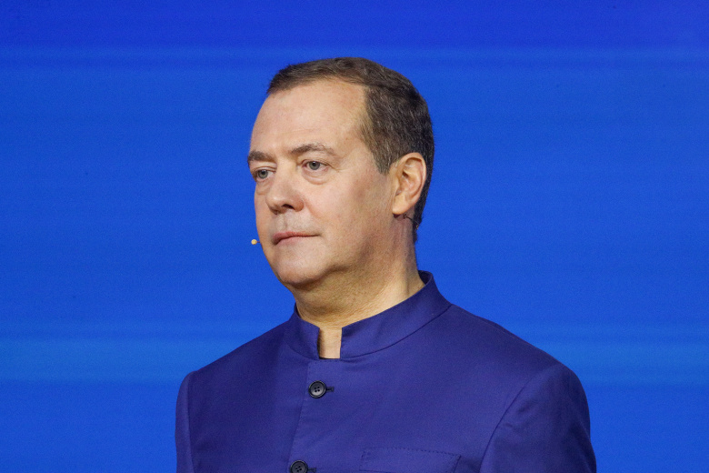 Дмитрий Медведев