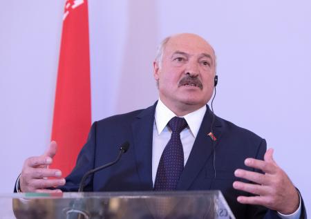 Лукашенко призвал направить энергию в созидательное русло