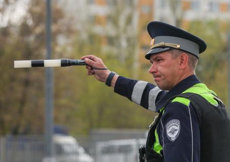 3 июля — день ГИБДД, тайной дружбы и кондиционеров. Как отворотить нищету?