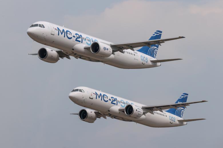 Самолёты МС-21-300 и МС-21-310