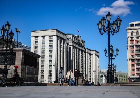 Госдума разрешила региональным депутатам руководить предприятиями