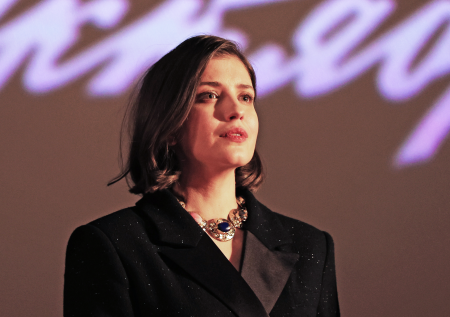 Смерть матери, тайный поклонник, мнение об СВО: как живет Анна Чиповская