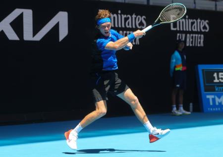 Украинские болельщики оскорбляли теннисиста Рублева на Australian Open