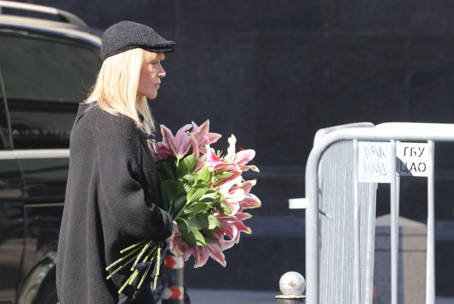 Алла Пугачева 