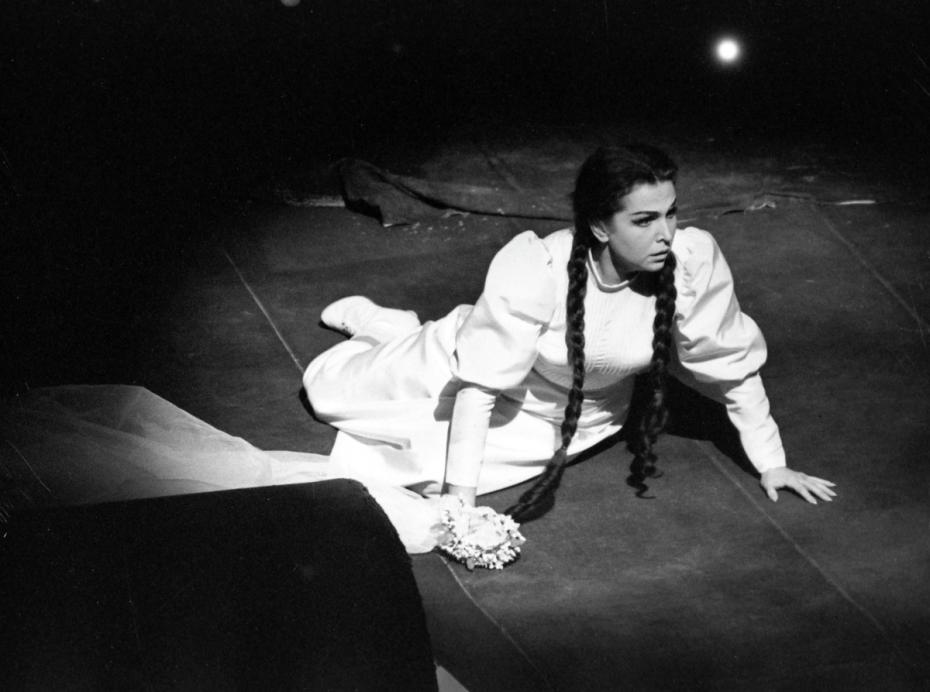 Галина Вишневская. Сцена из оперы Сергея  Прокофьева «Семён Котко», 1970 год