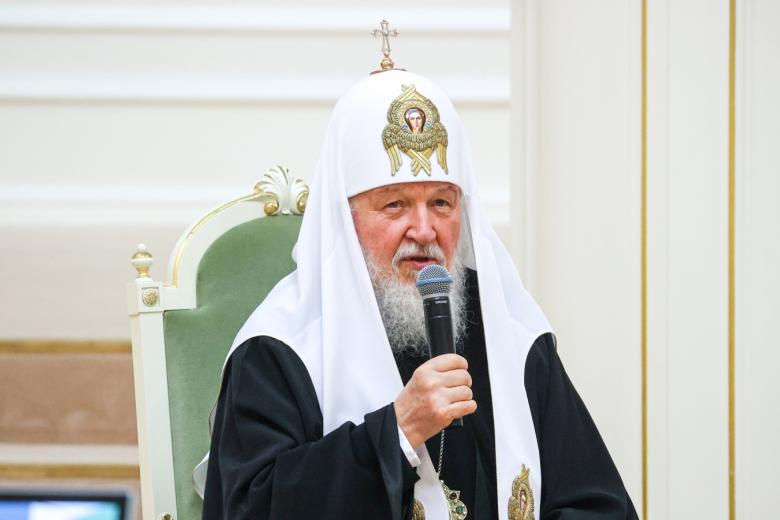 Патриарх Московский и всея Руси Кирилл во время лекции на тему «Культура XXI века: суверенитет или глобализм?»
